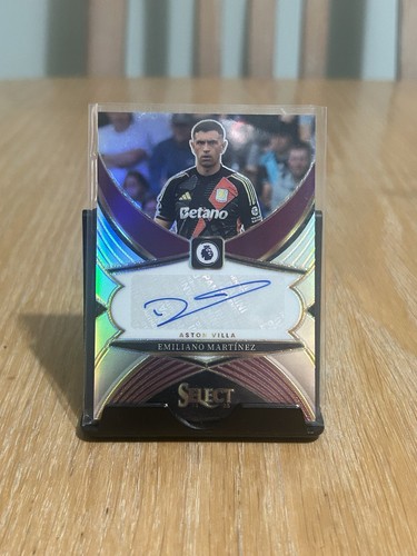 Emiliano martinez auto panini - emiliano,